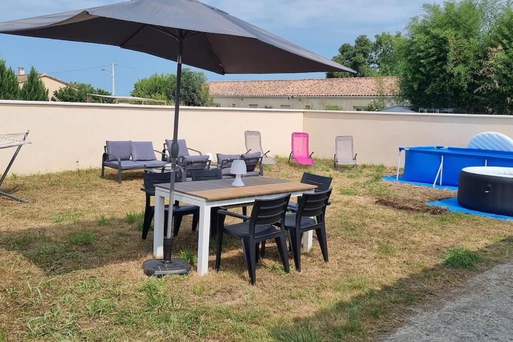 Maison Au Calme Entre Collegues Ou Famille - La Boheme - Saint-Seurin-sur-l'Isle Kültér fotó